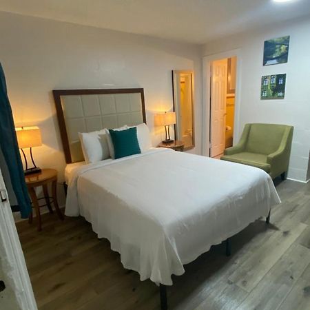 American Inn Пенсакола Екстер'єр фото