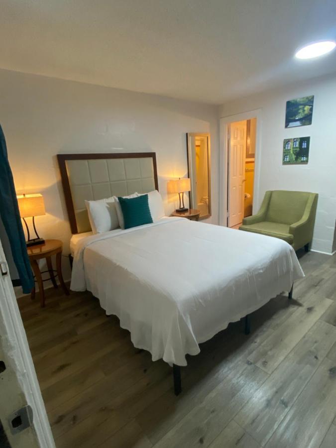 American Inn Пенсакола Екстер'єр фото